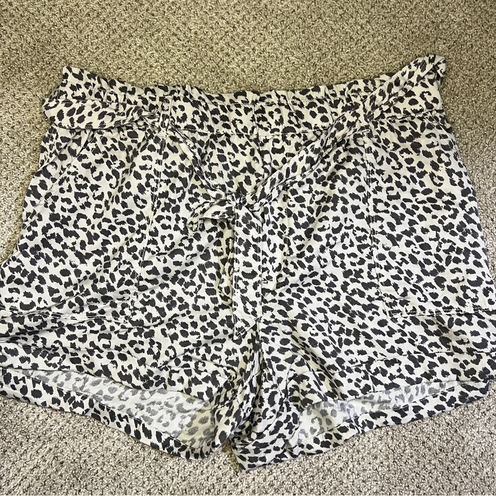 Aerie Leoaprd Cheetah Animal Print Paperbag Lounge Shorts Size XL